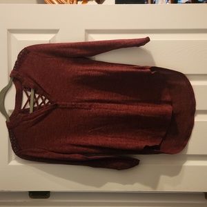 Quarter sleeve shirt